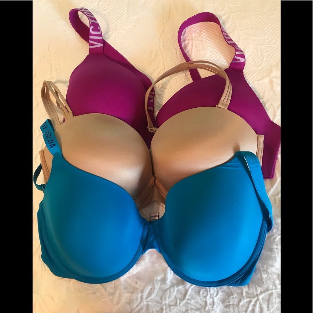 Bundle of Victoria’s Secret T shirt bras 36DD.